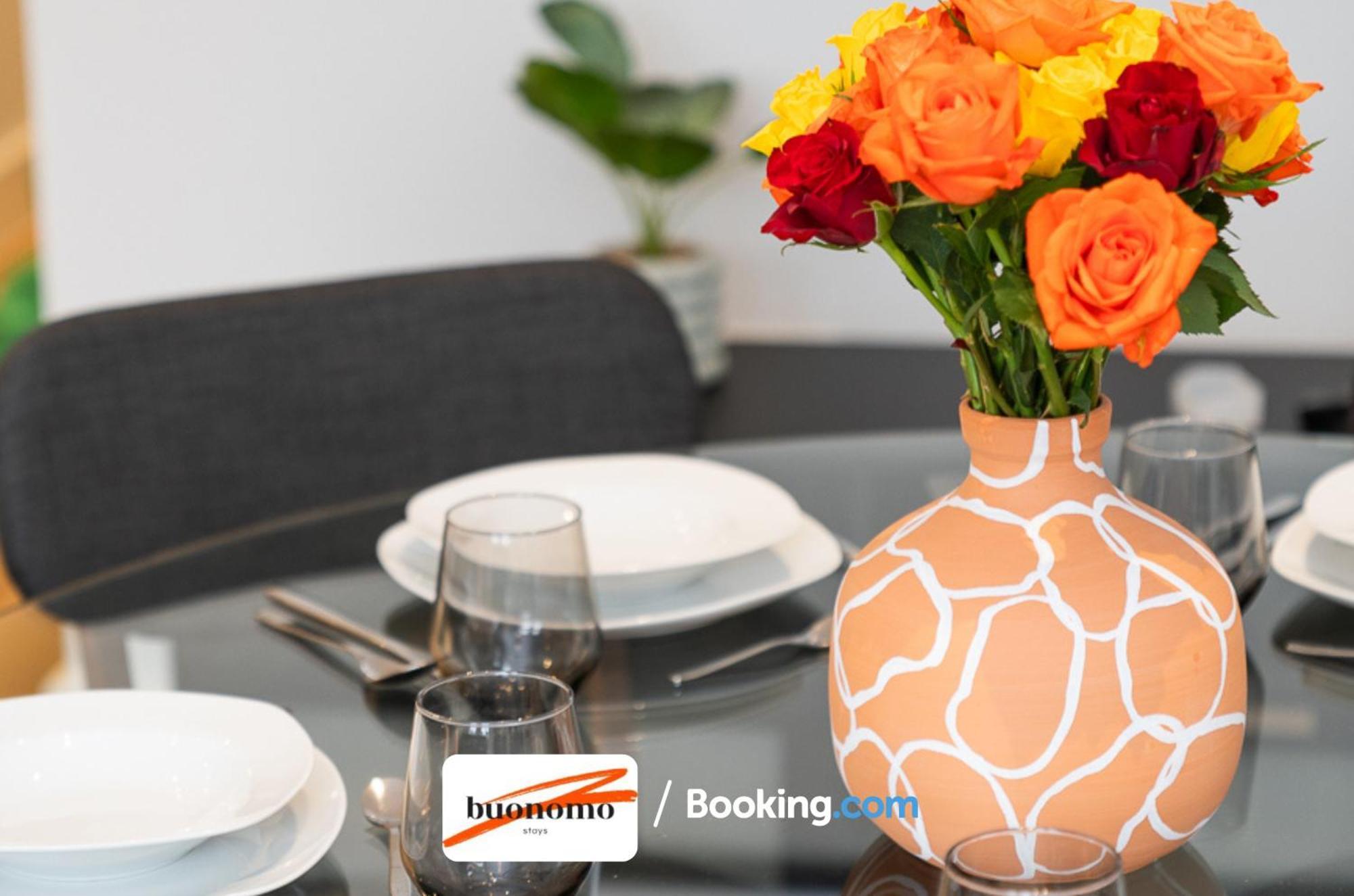 Two Bedroom Apartment At Buonomo Stays Short Lets & Serviced Accommodation Close To Wimbledon Tennis Courts لندن المظهر الخارجي الصورة