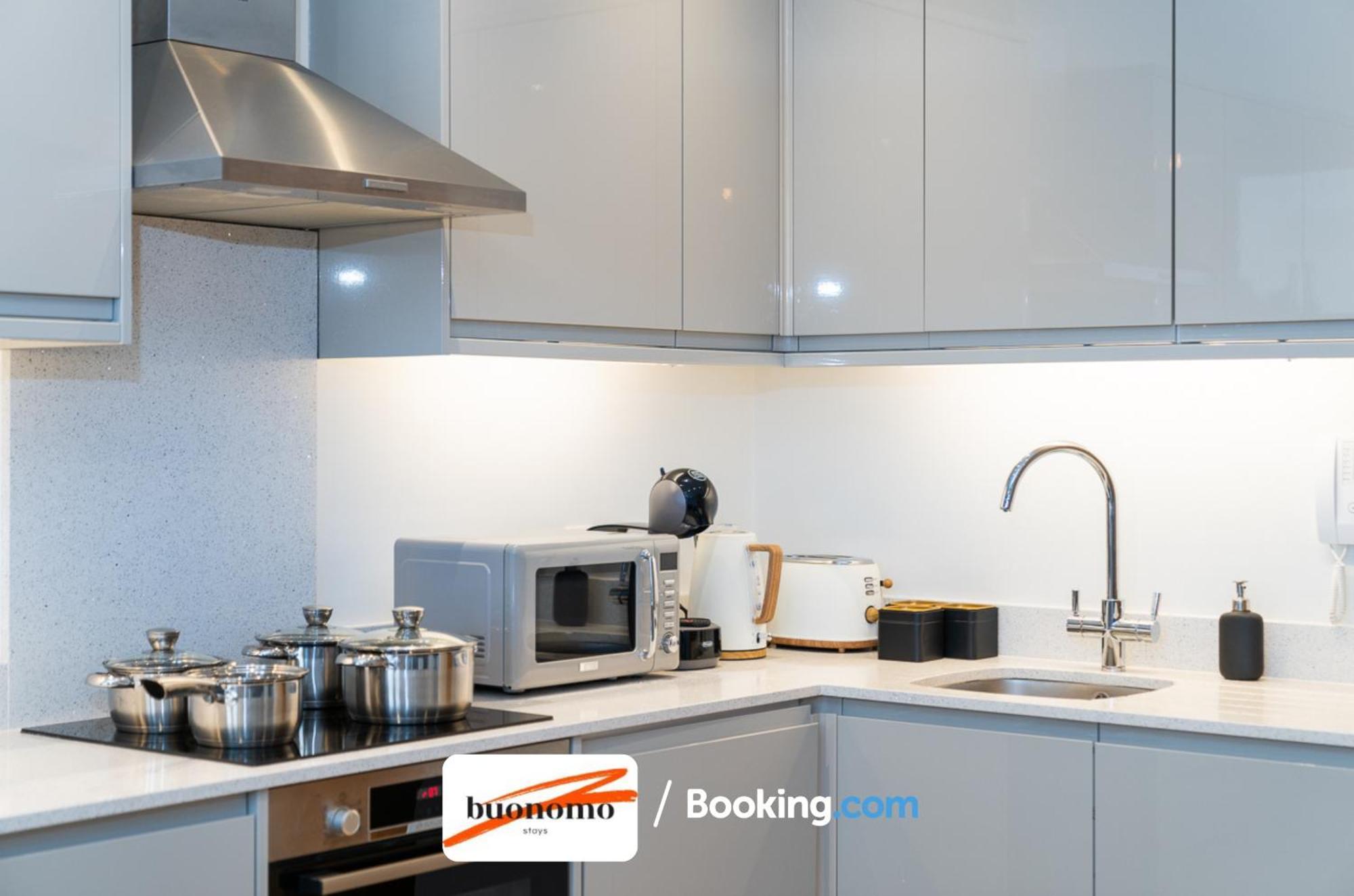 Two Bedroom Apartment At Buonomo Stays Short Lets & Serviced Accommodation Close To Wimbledon Tennis Courts لندن المظهر الخارجي الصورة